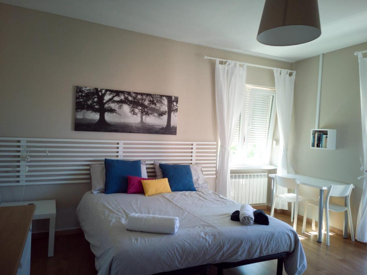 Bed and Breakfast Le Stanze Di Adele LʼAquila Exterior foto